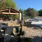 Jardin-darcy - Piscine Au Sel Apartamento