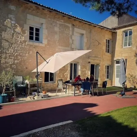 Apartment Jardin-darcy - Piscine Au Sel