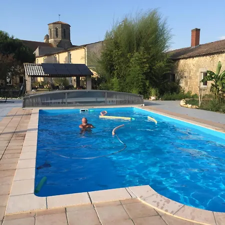 Jardin-darcy - Piscine Au Sel * Bois