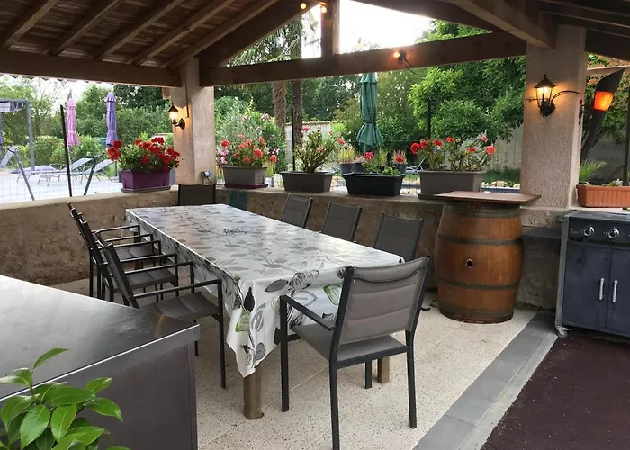 Jardin-darcy - Piscine Au Sel 公寓 *