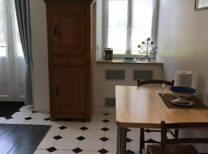 Jardin-darcy - Piscine Au Sel 公寓 Bois